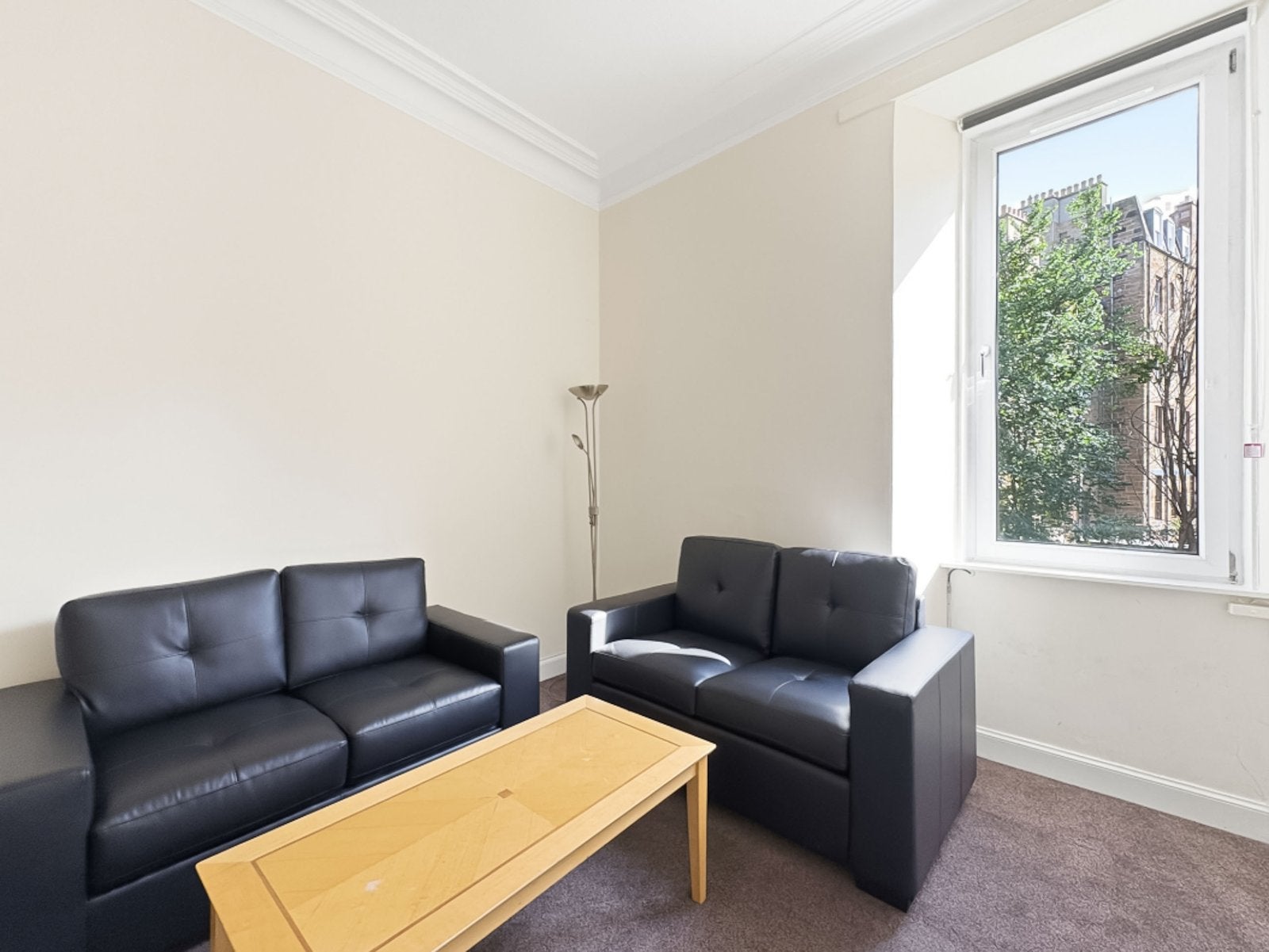 Flat Maxwell Street in City of Edinburgh