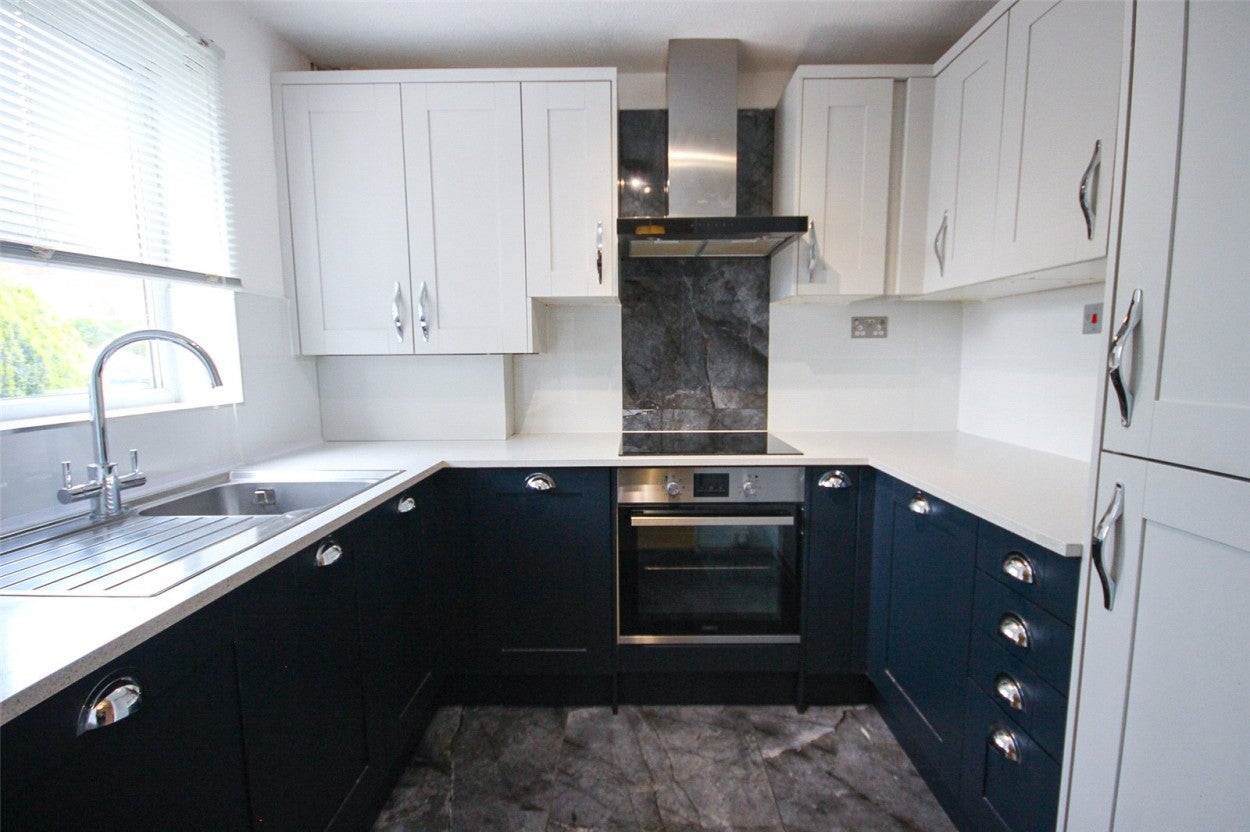 House Gulliver Close in Kempston