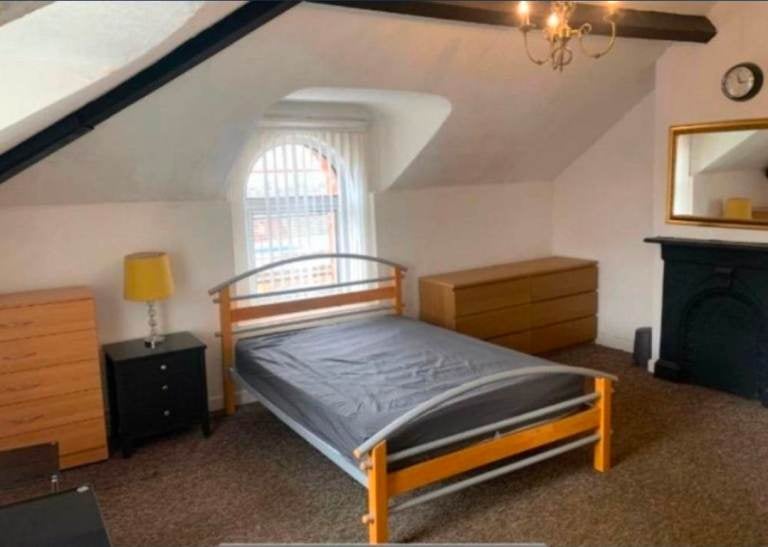 Flat Larkfield Gardens in Belfast
