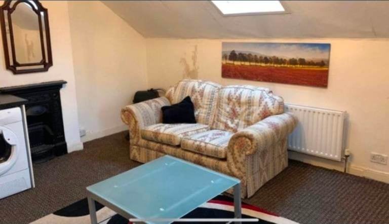 Flat Larkfield Gardens in Belfast