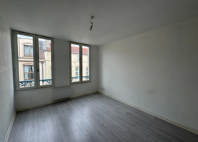 Flat Rue Voltaire in Bar-le-Duc