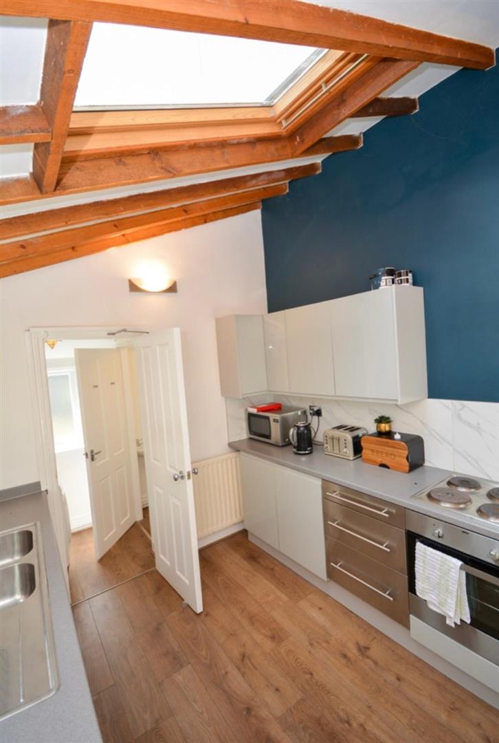 Room Mistletoe Road in Newcastle upon Tyne