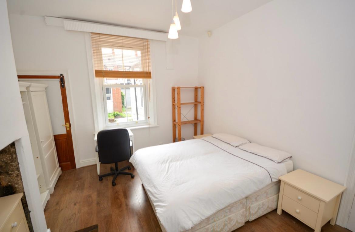 Room Mistletoe Road in Newcastle upon Tyne