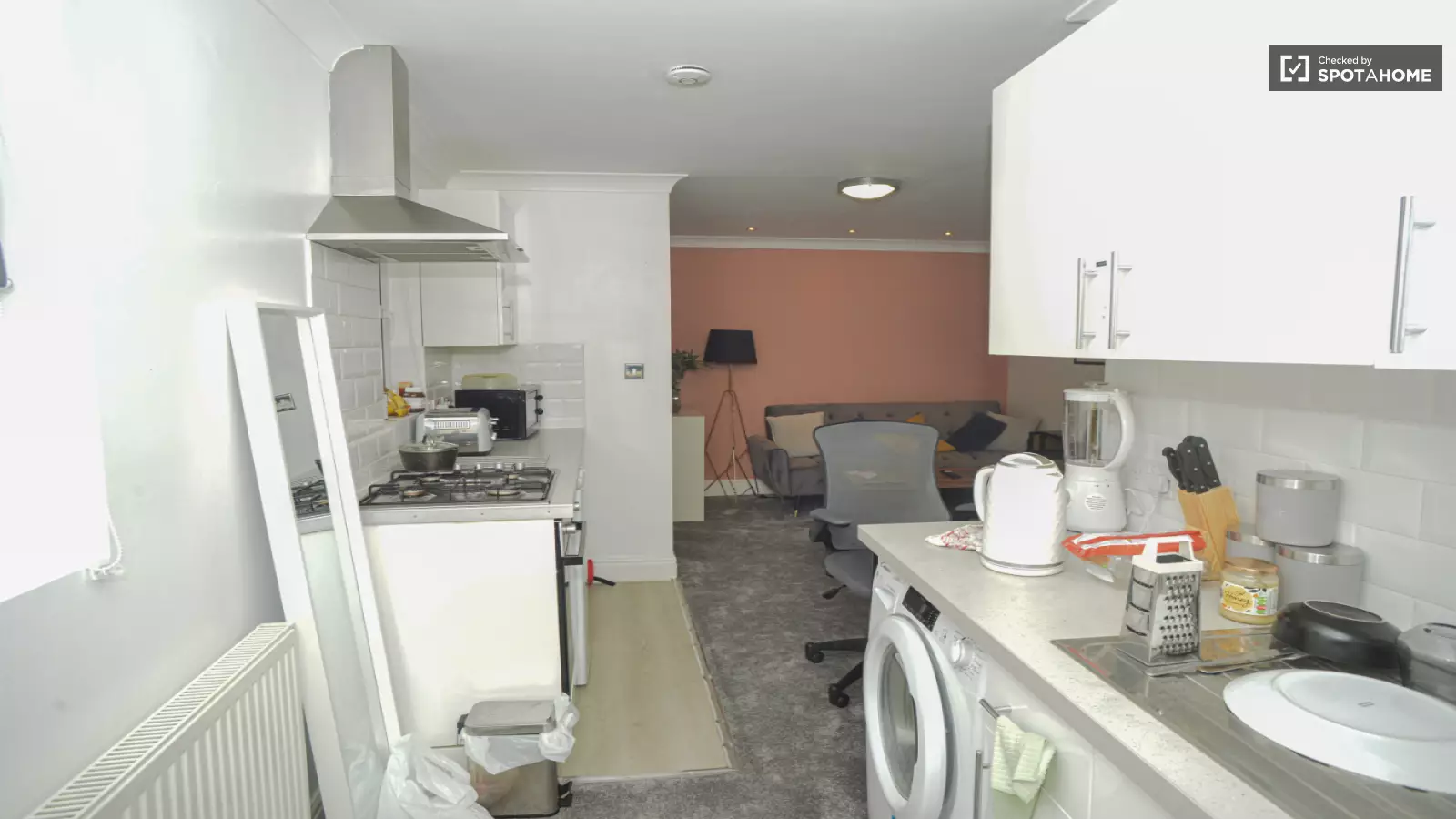 Flat Rushgrove Street in Greater London