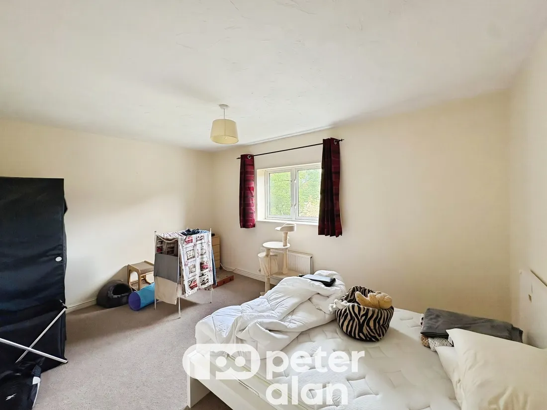 Flat Halliard Court in Cardiff