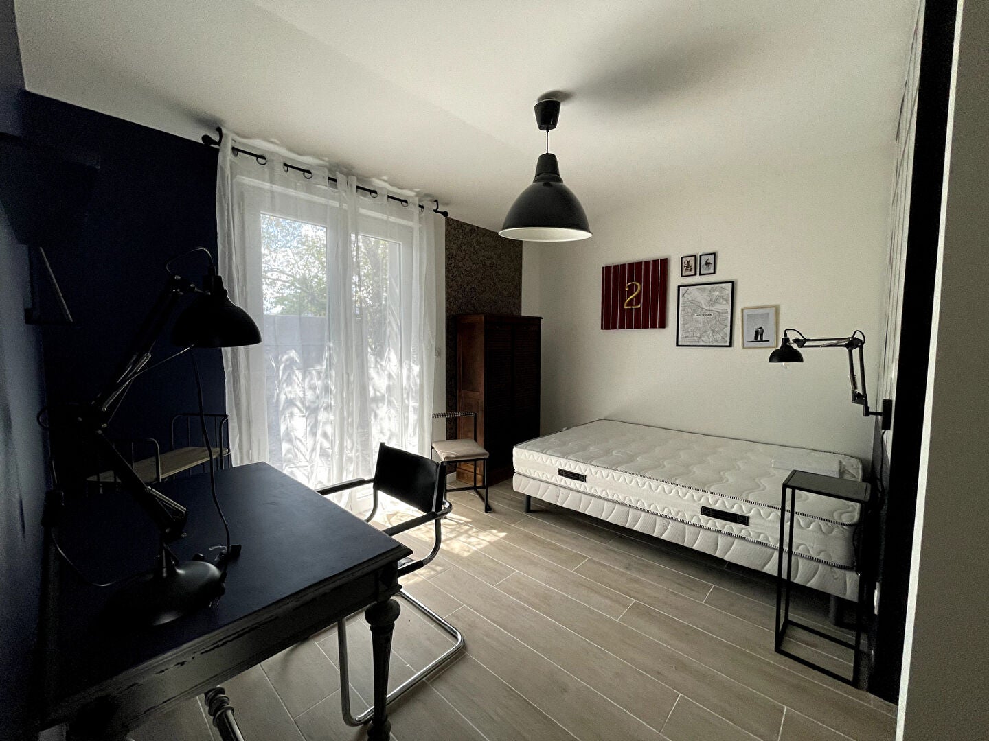 Room Avenue Marly in Talence