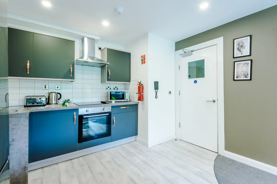 Flat Eskdale Terrace in Newcastle upon Tyne