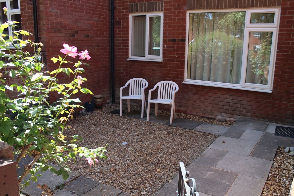 Flat Sandringham Road in South Oxfordshire