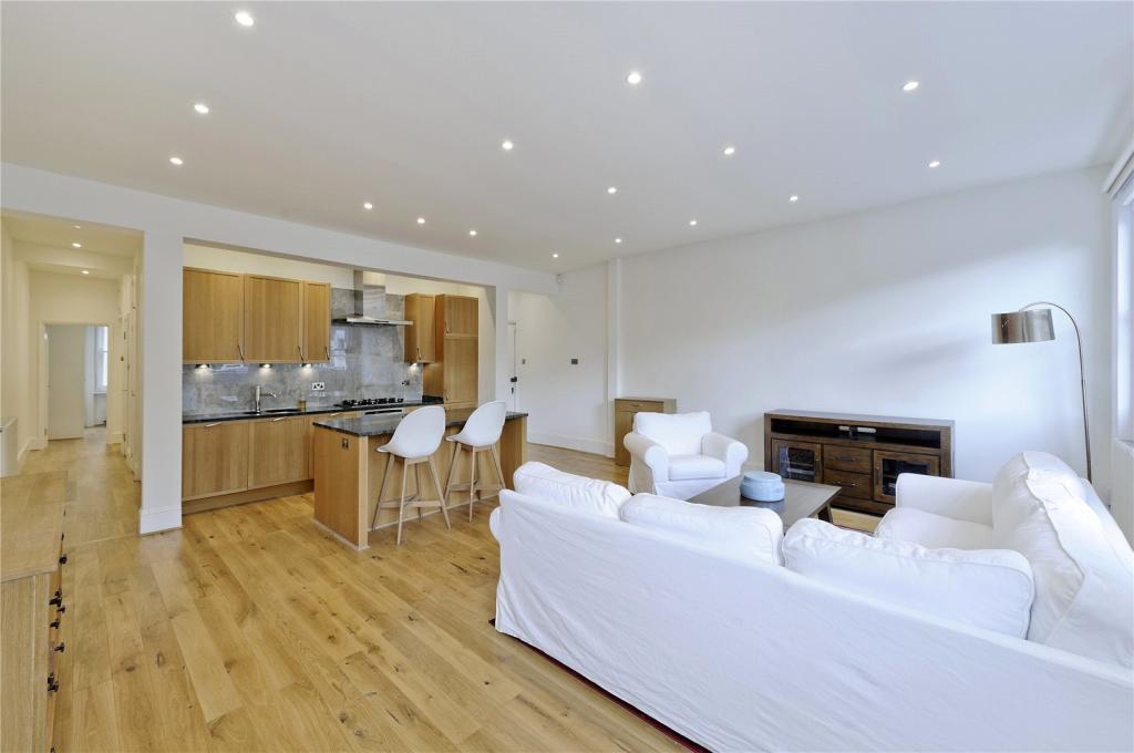 Flat Waverley Place in City of Westminster