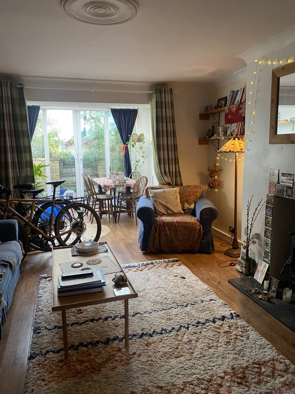 Room St Aidan's Road in Bristol