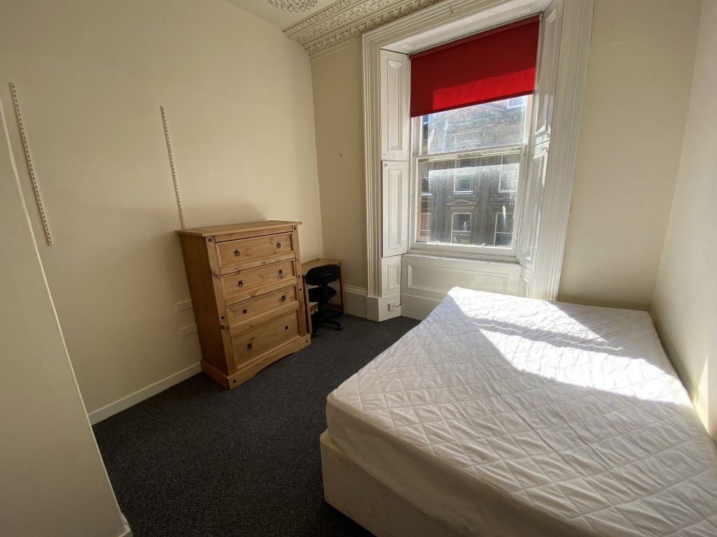 Flat Panmure Street in Dundee