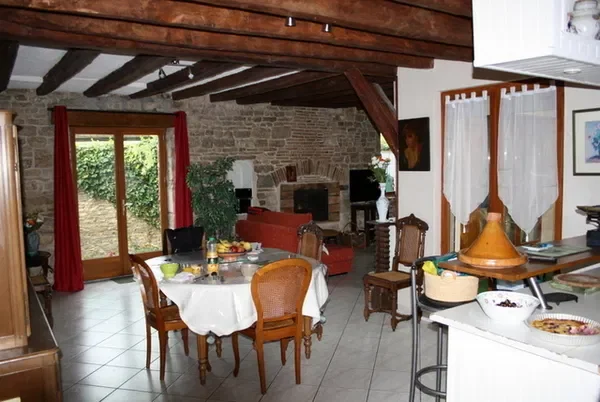 Room Rue Thurot in Nuits-Saint-Georges