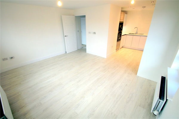 Flat Malago Drive in Bristol