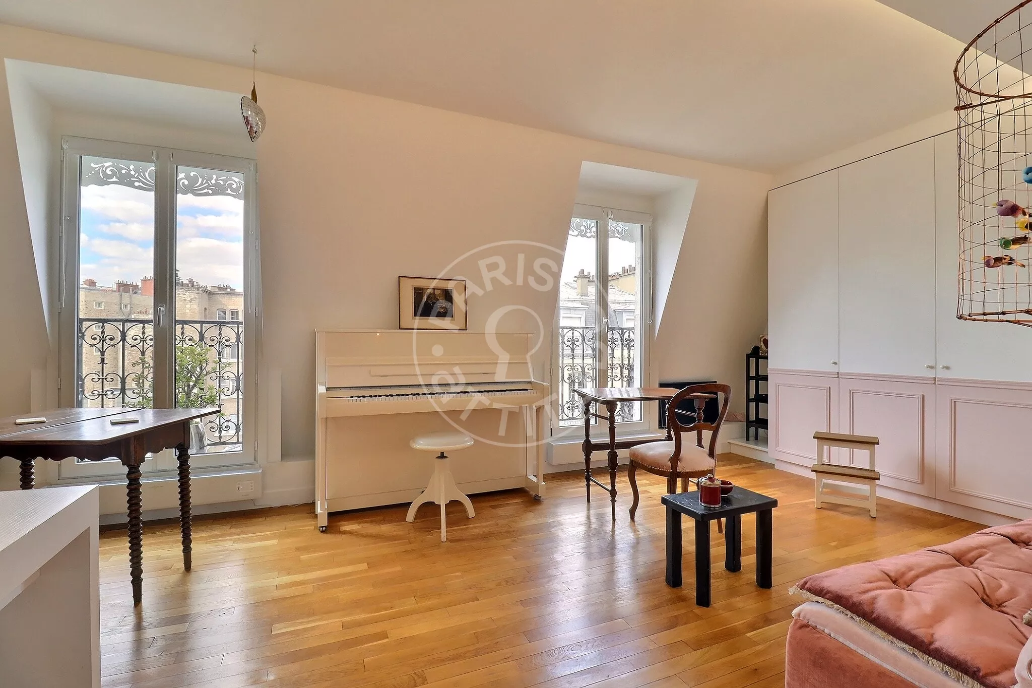 Appartement Rue Sédillot à Paris