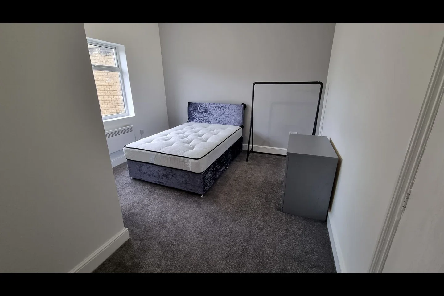 Room The Broadway in Greater London
