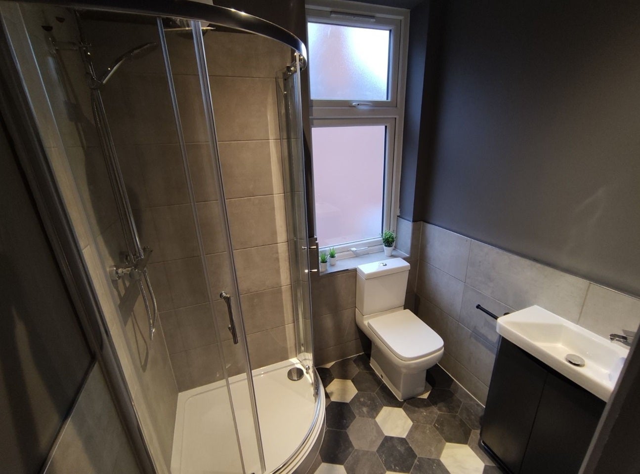 Room Marlow Road in Leicester