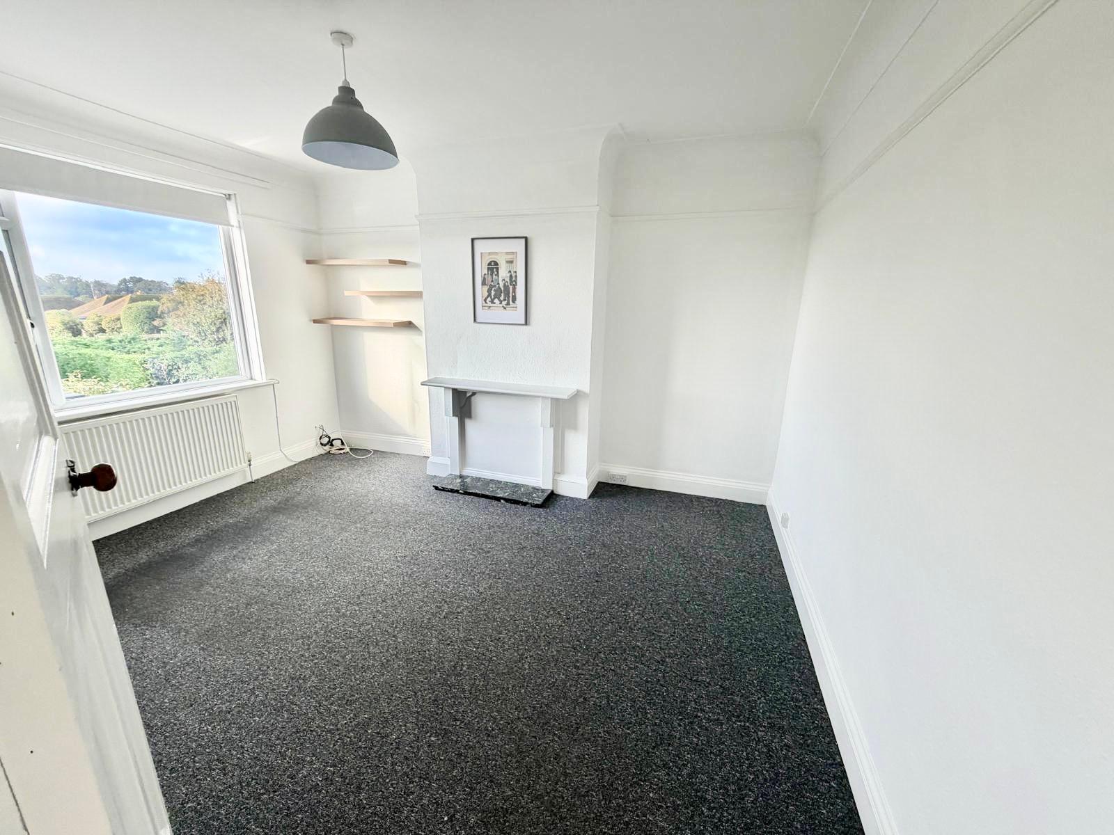 Flat Lindenthorpe Road in Thanet