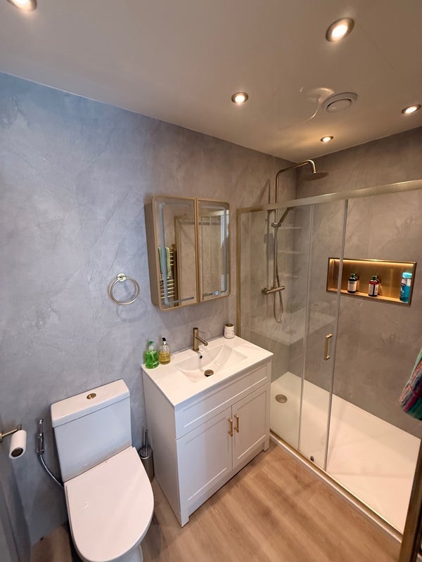 Room Warrender Park Road in City of Edinburgh