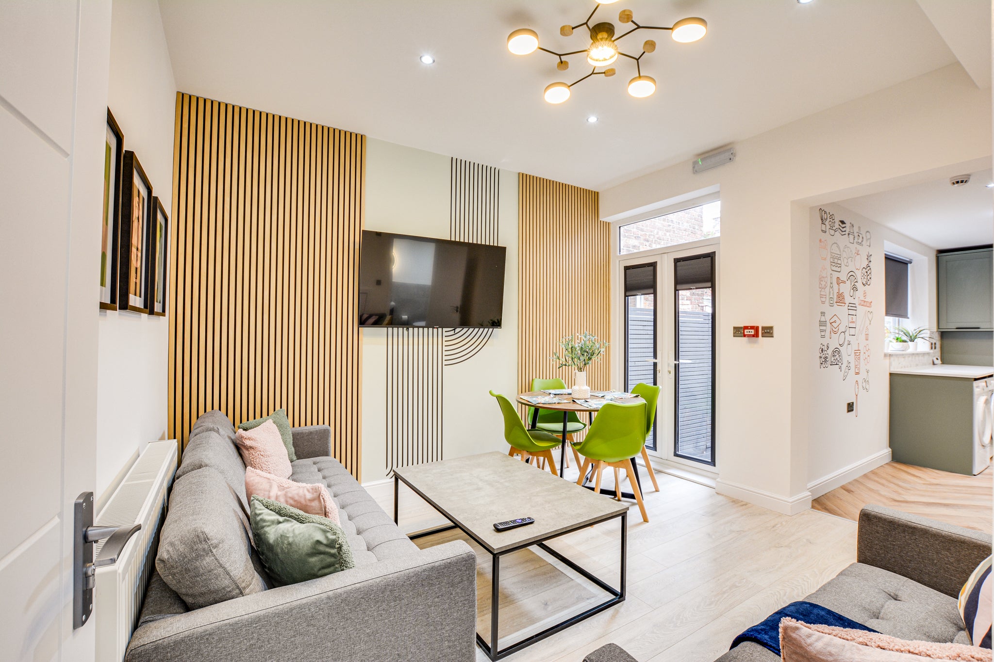 Room Acomb Street in Manchester