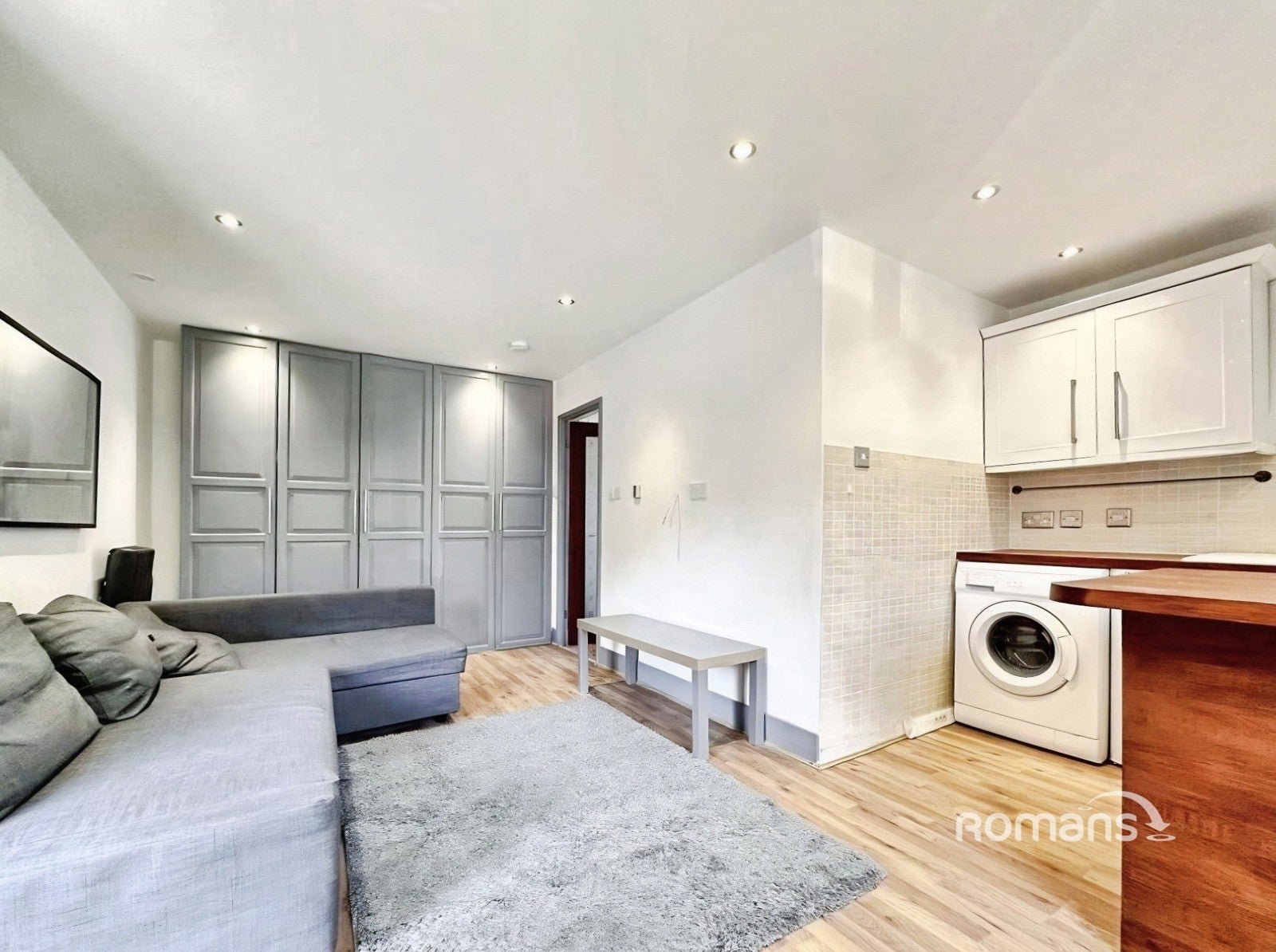 Flat Hambledon Close in London