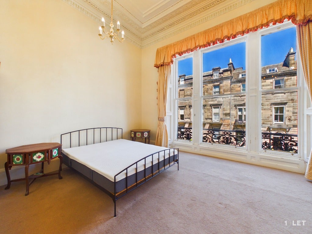Flat Manor Place in City of Edinburgh