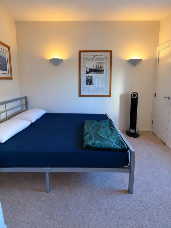 Room Hutching's Street in Greater London