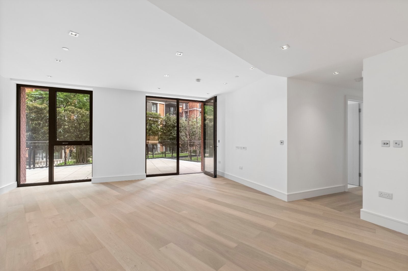 Flat Newcastle Place in City of Westminster