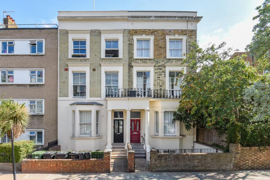 Flat Edbrooke Road in City of Westminster