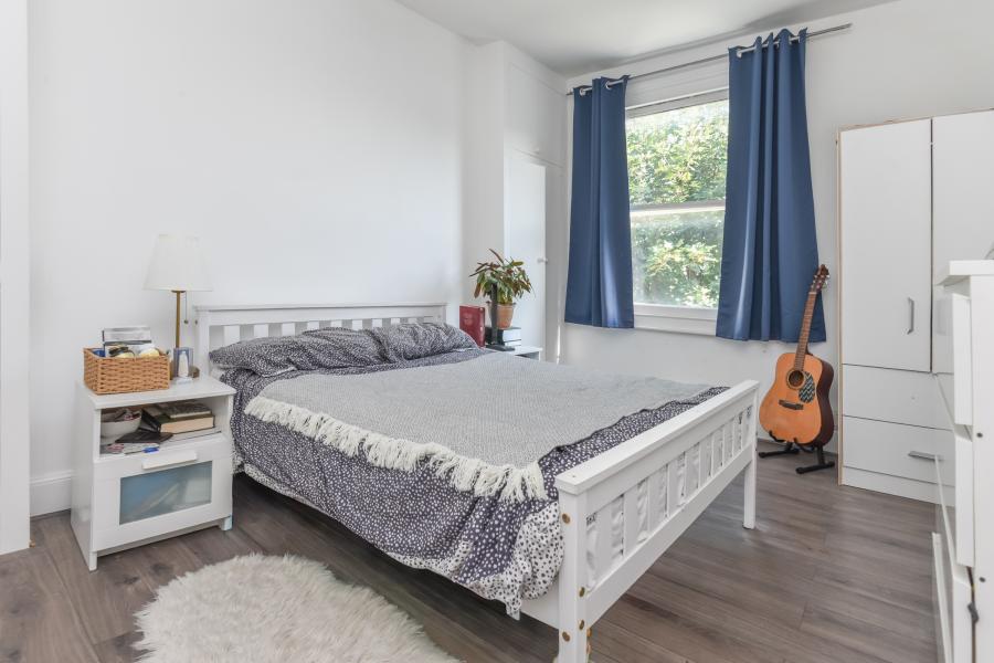 Flat Edbrooke Road in City of Westminster