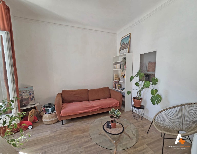 Flat Boulevard Chave in Marseille