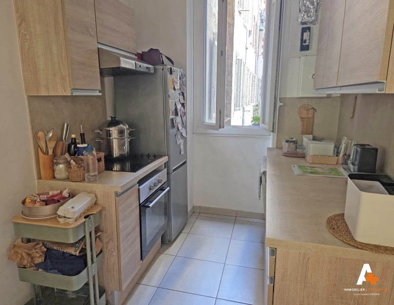 Flat Boulevard Chave in Marseille