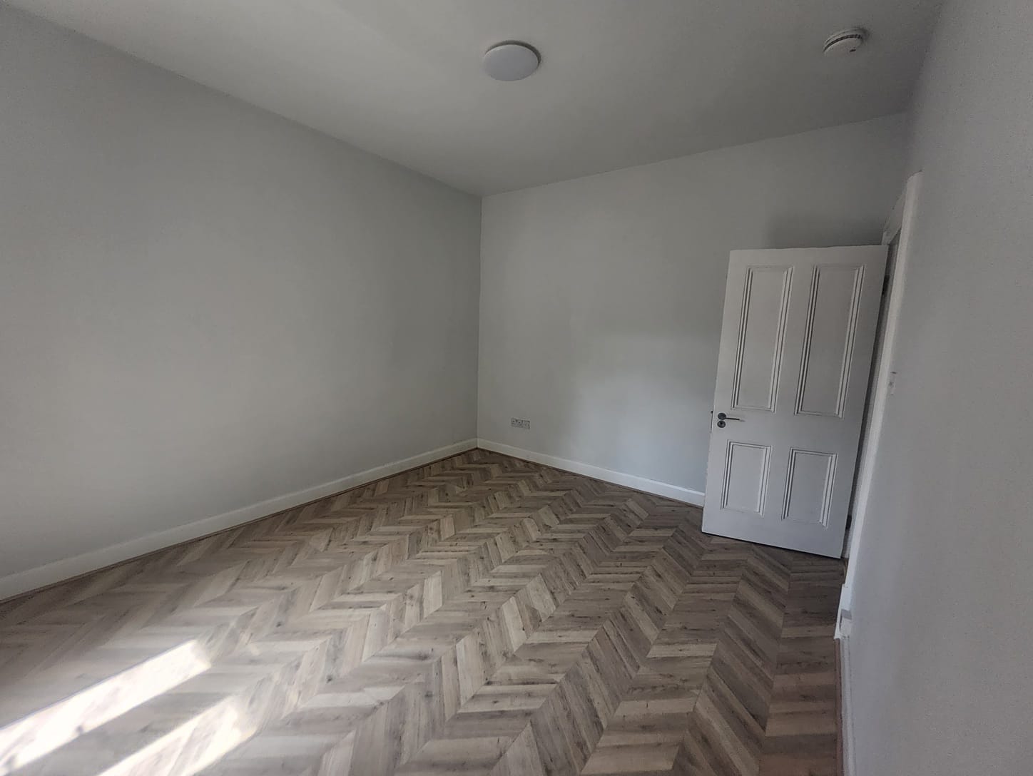 House Swift Alley in Greater London