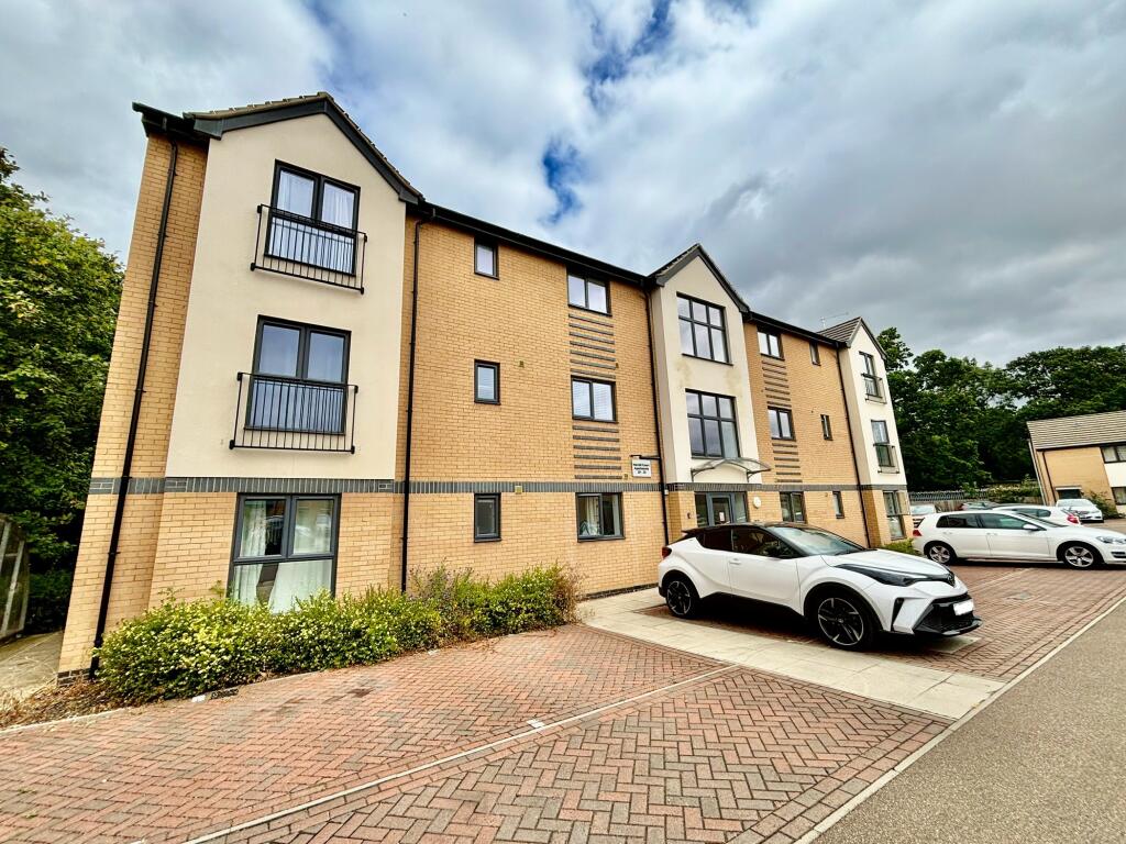 Flat Hudds Meadow in Peterborough