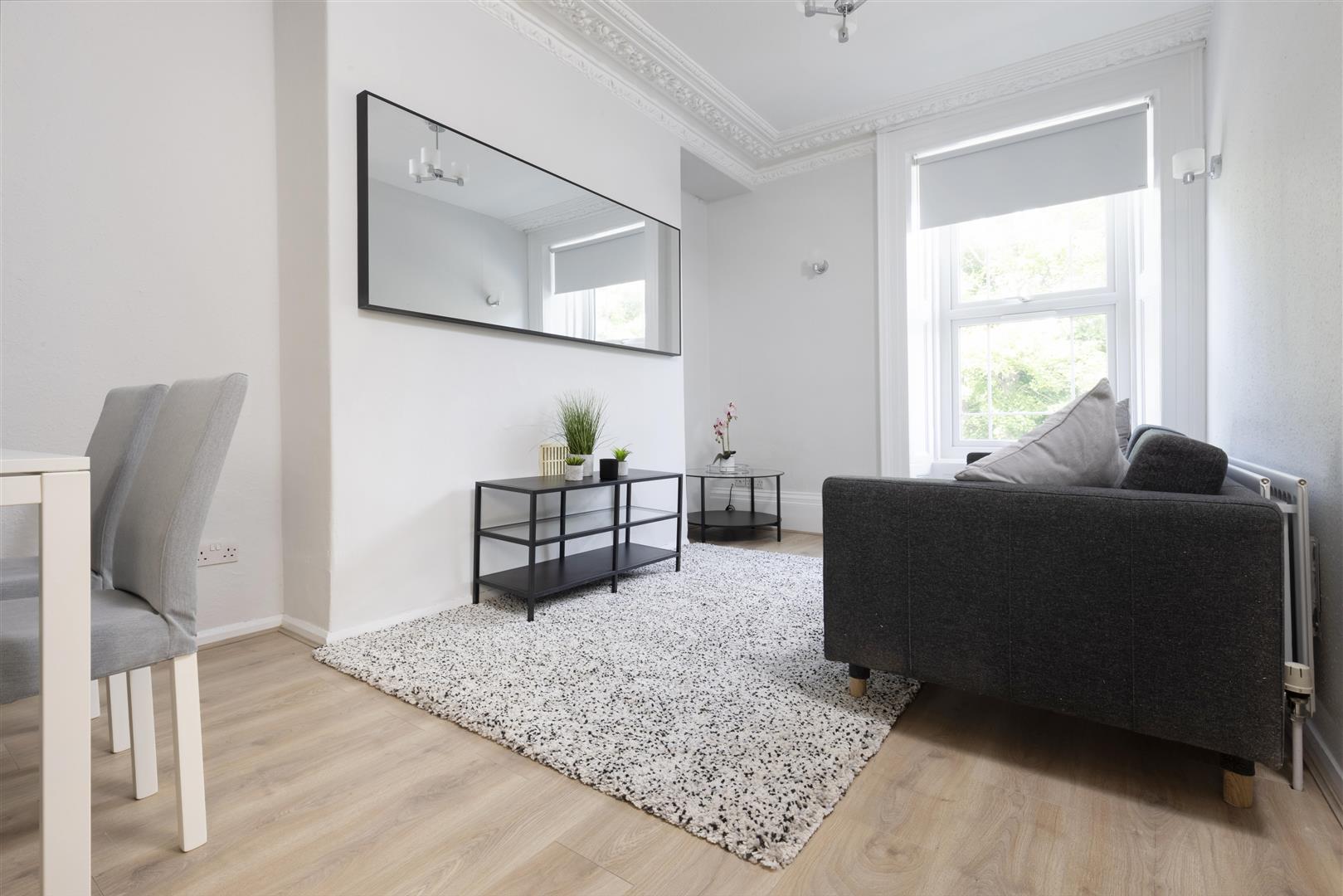 Flat North Terrace in Newcastle upon Tyne