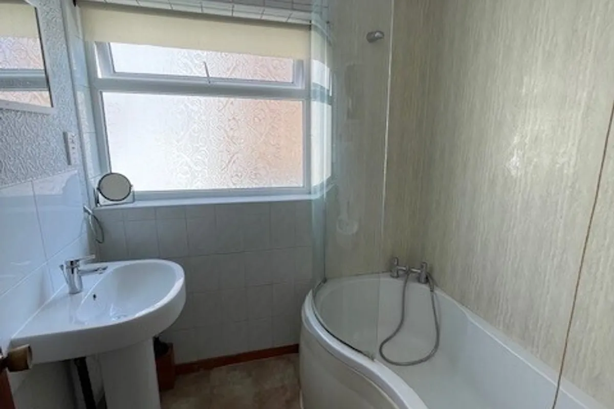 Room Rydal Avenue in Charnwood