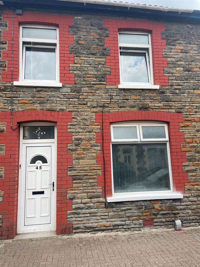 House Queen Street in Pontypridd