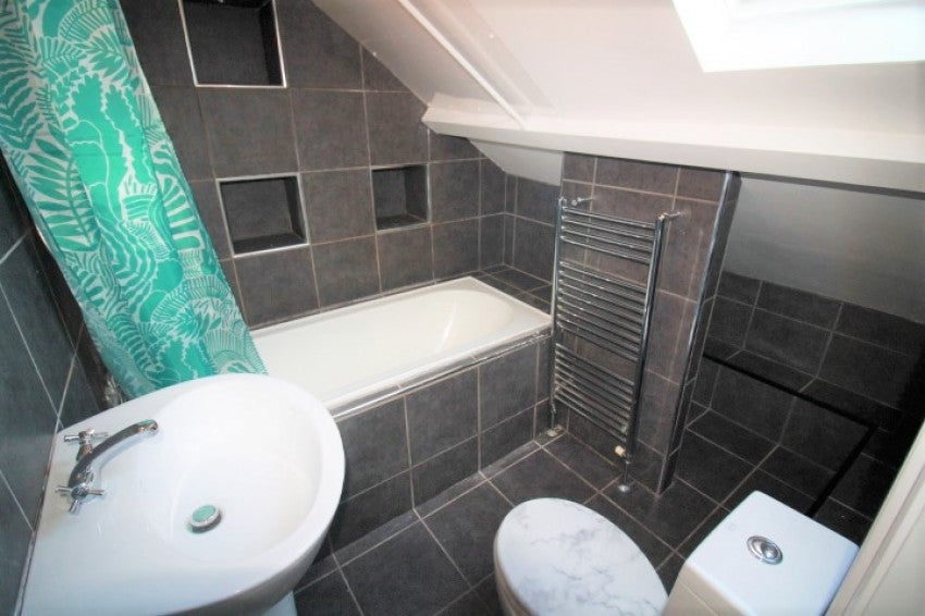 Flat Rosebery Road in Exeter