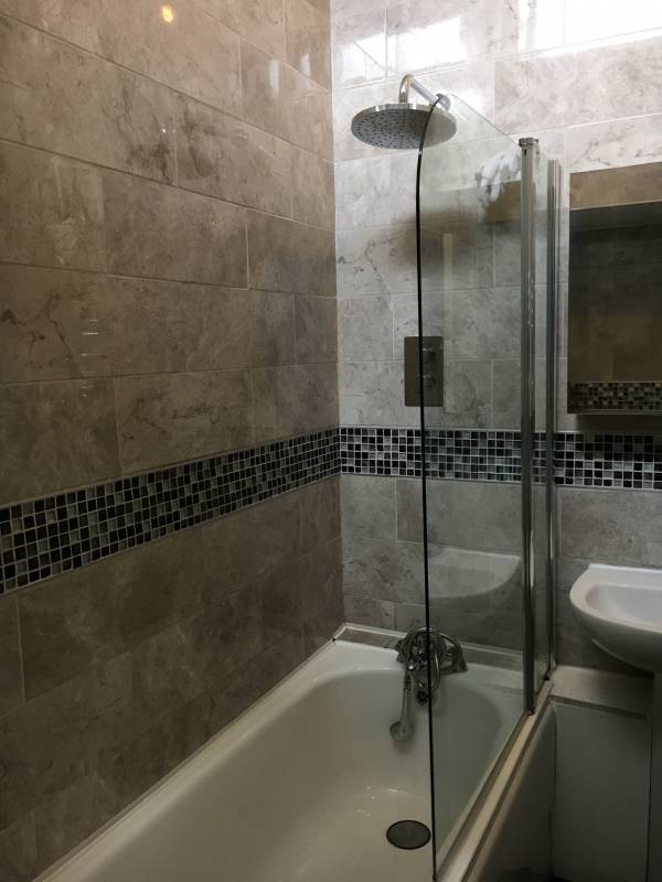 Room Vawdrey Close in Greater London
