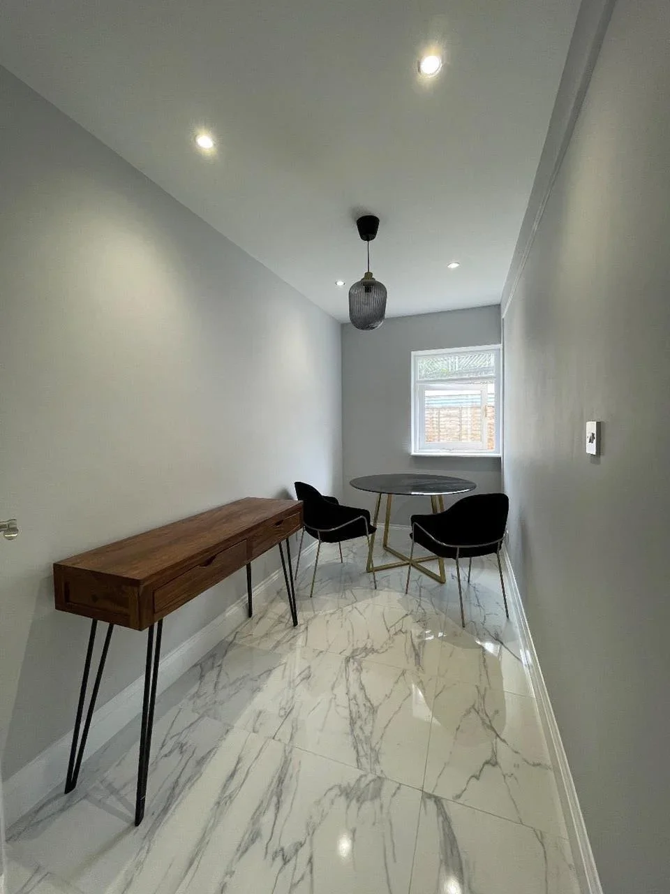 Room Vawdrey Close in Greater London