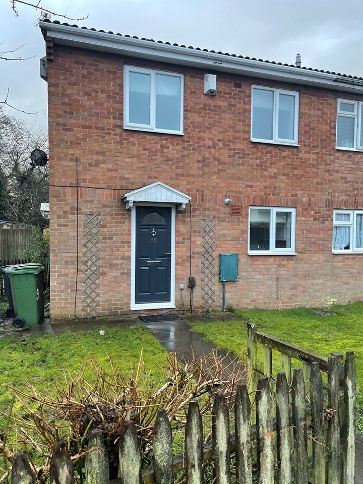 House Hedley Rise in Luton