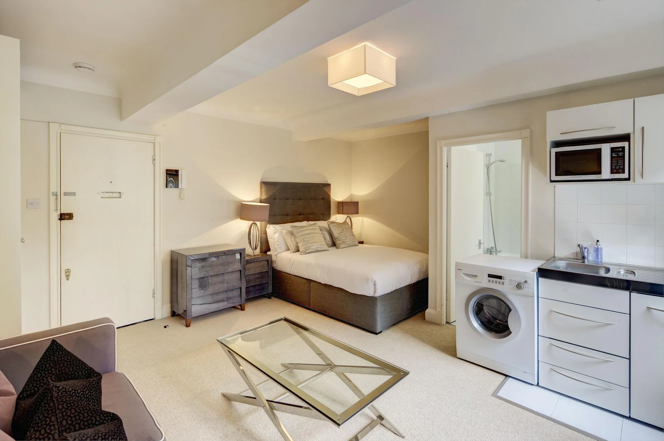 Flat Fulham Road in Greater London