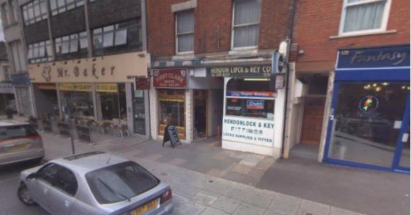 Flat Brent Street in Greater London