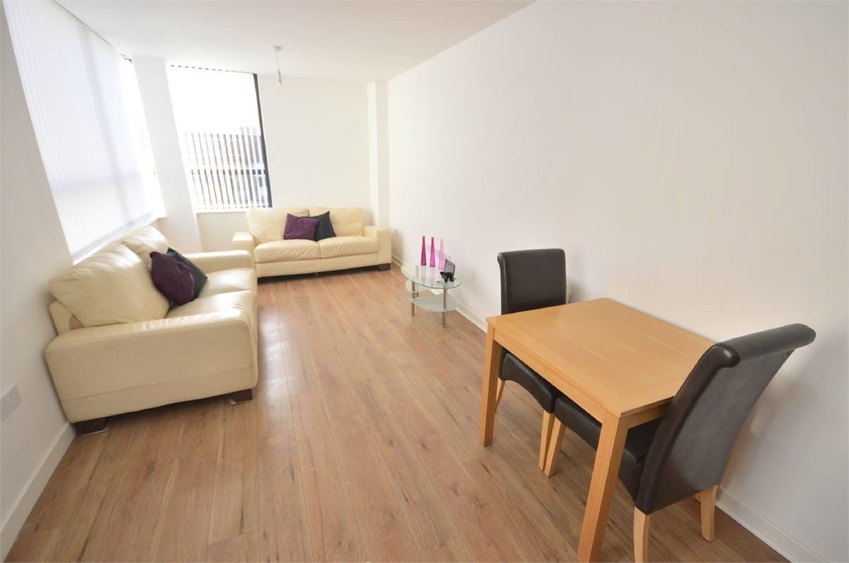 Flat Fawcett Street in Sunderland