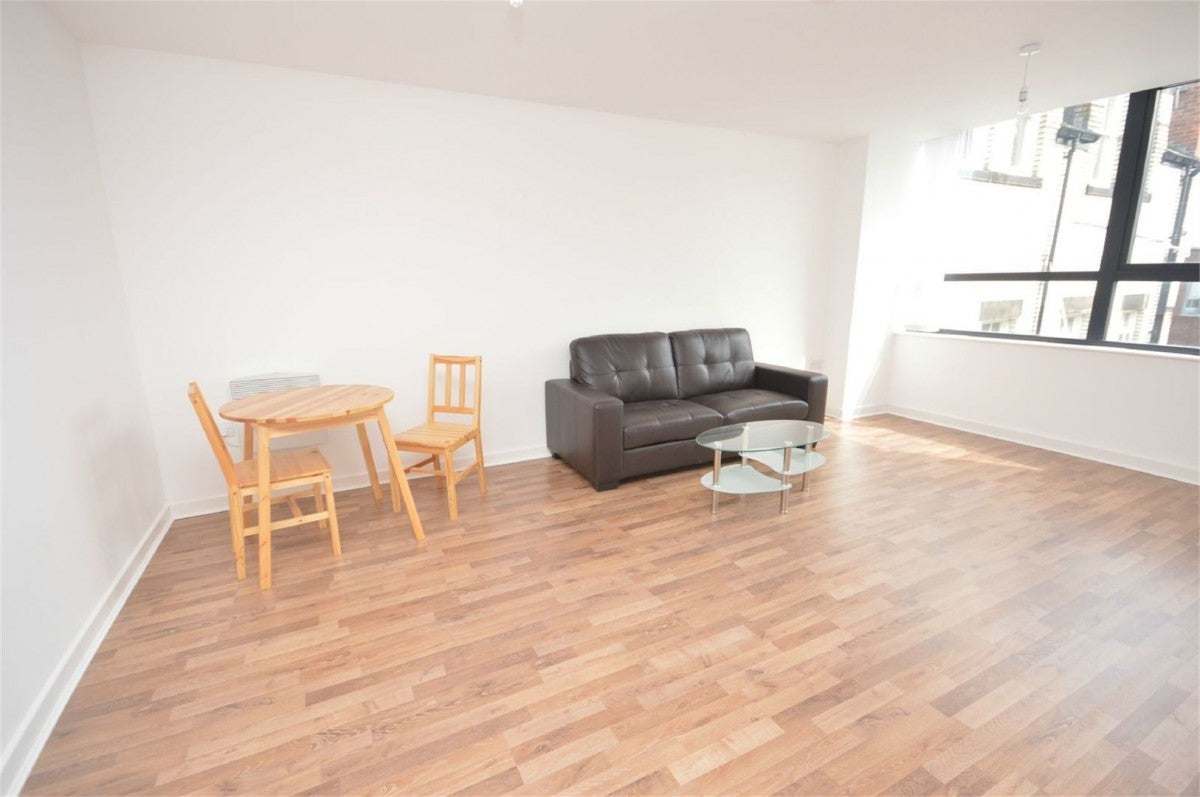 Flat Fawcett Street in Sunderland