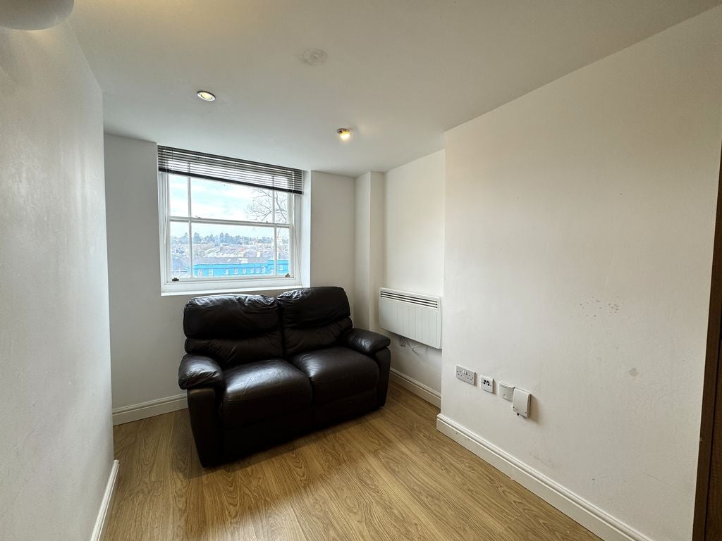 Flat Stow Hill in Newport