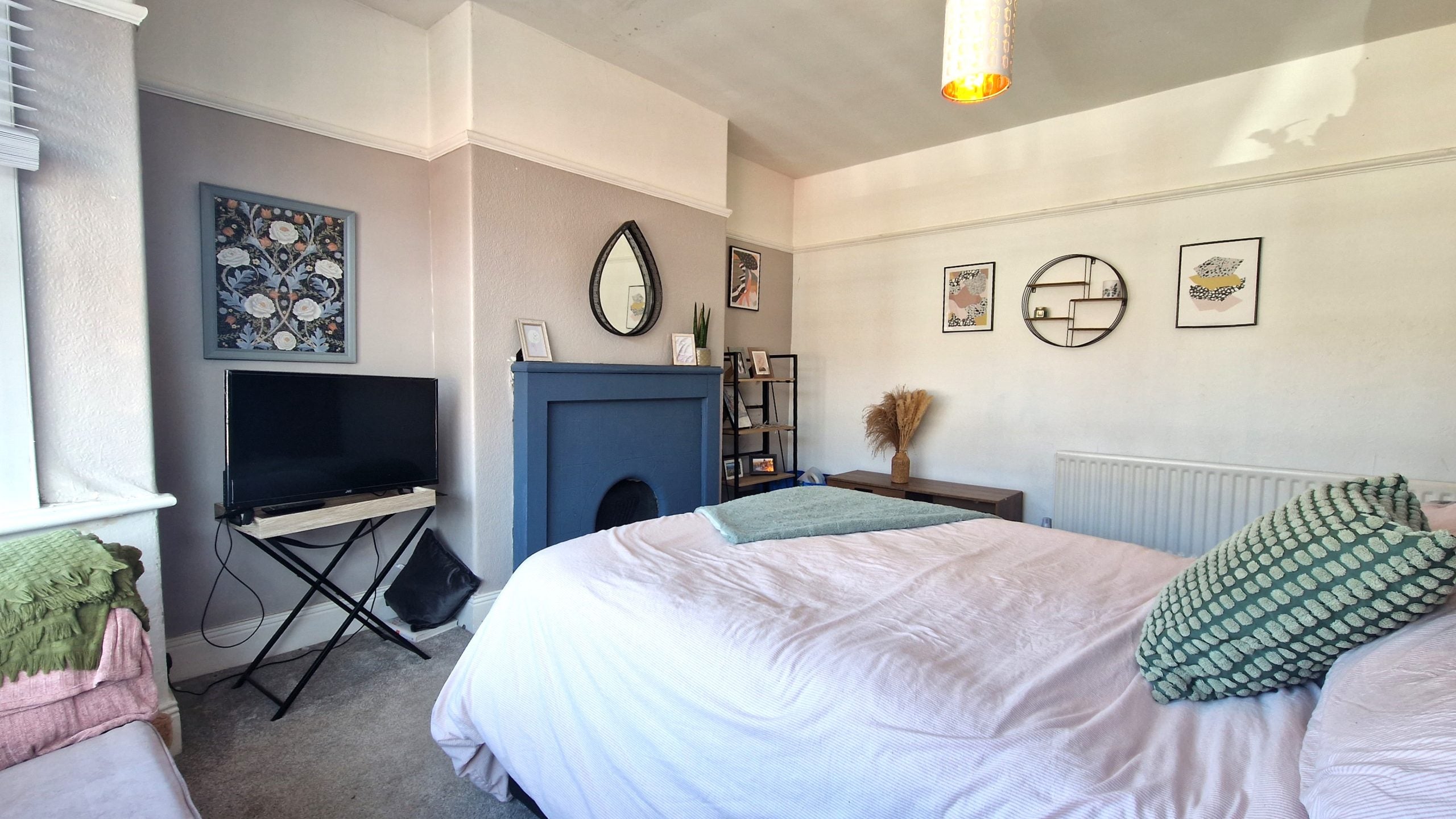 Flat Rokeby Terrace in Newcastle upon Tyne