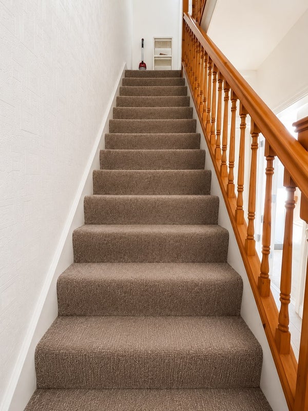 Room Sandling Avenue in Bristol