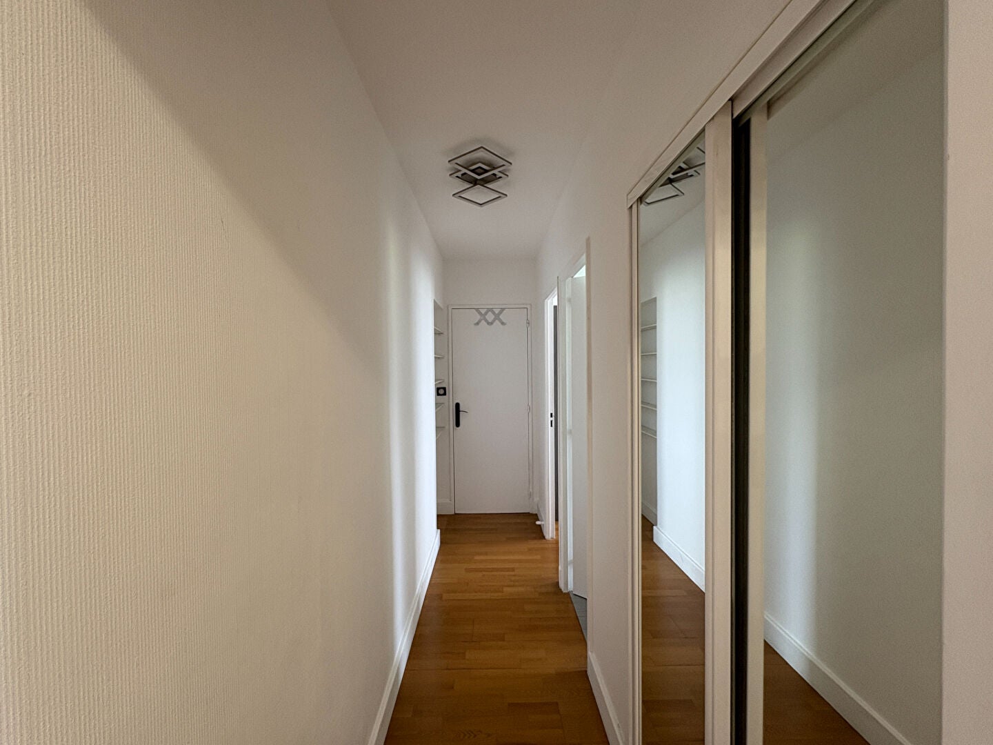 Flat Avenue Armand Duez in Saint-Sébastien-sur-Loire