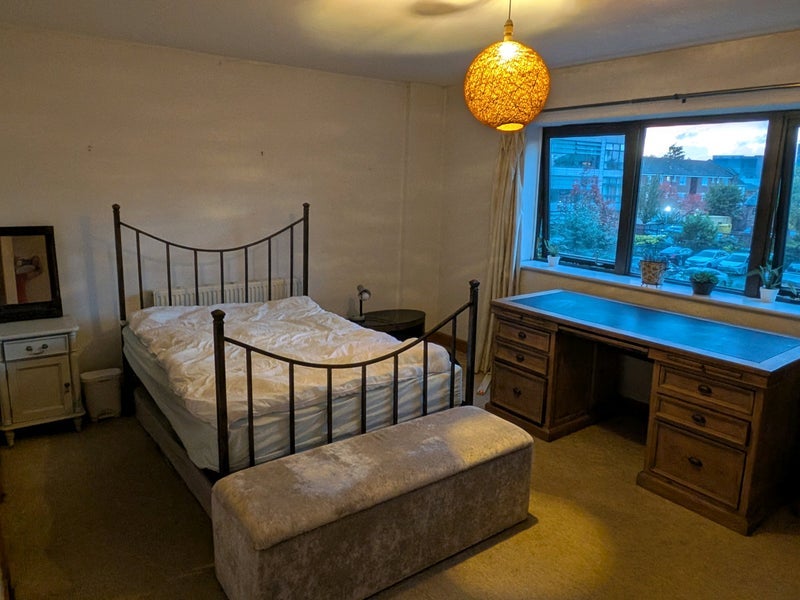 Room Seymour Grove in Trafford