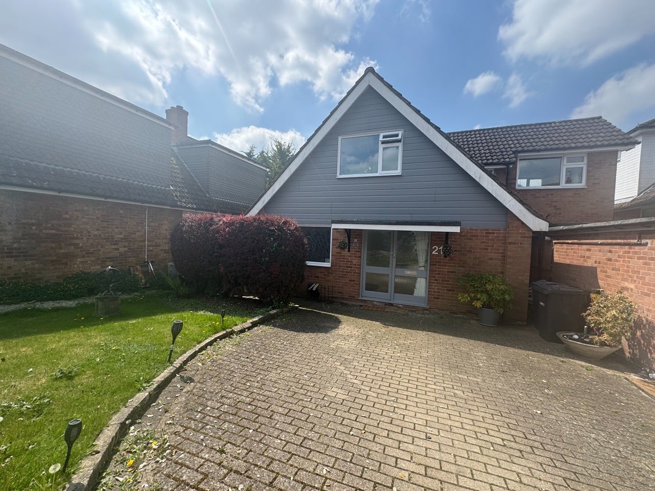House Andrews Way in Marlow Bottom
